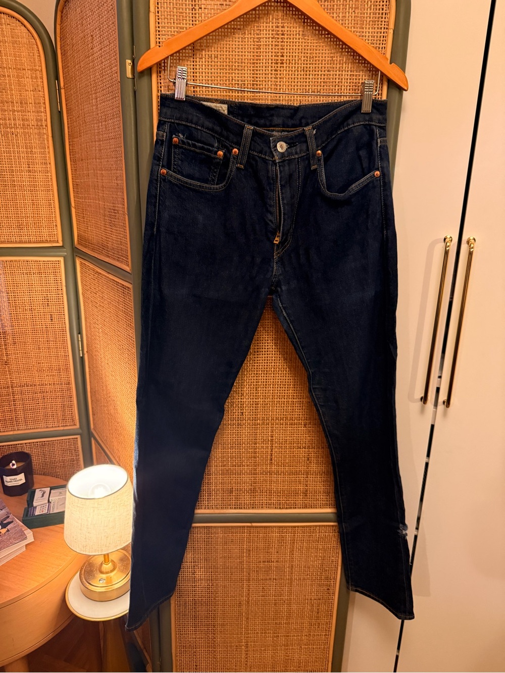 Levi’s Premium 502 Jeans Men’s 31x32 Dark Wash Tapered Distressed (see pics)